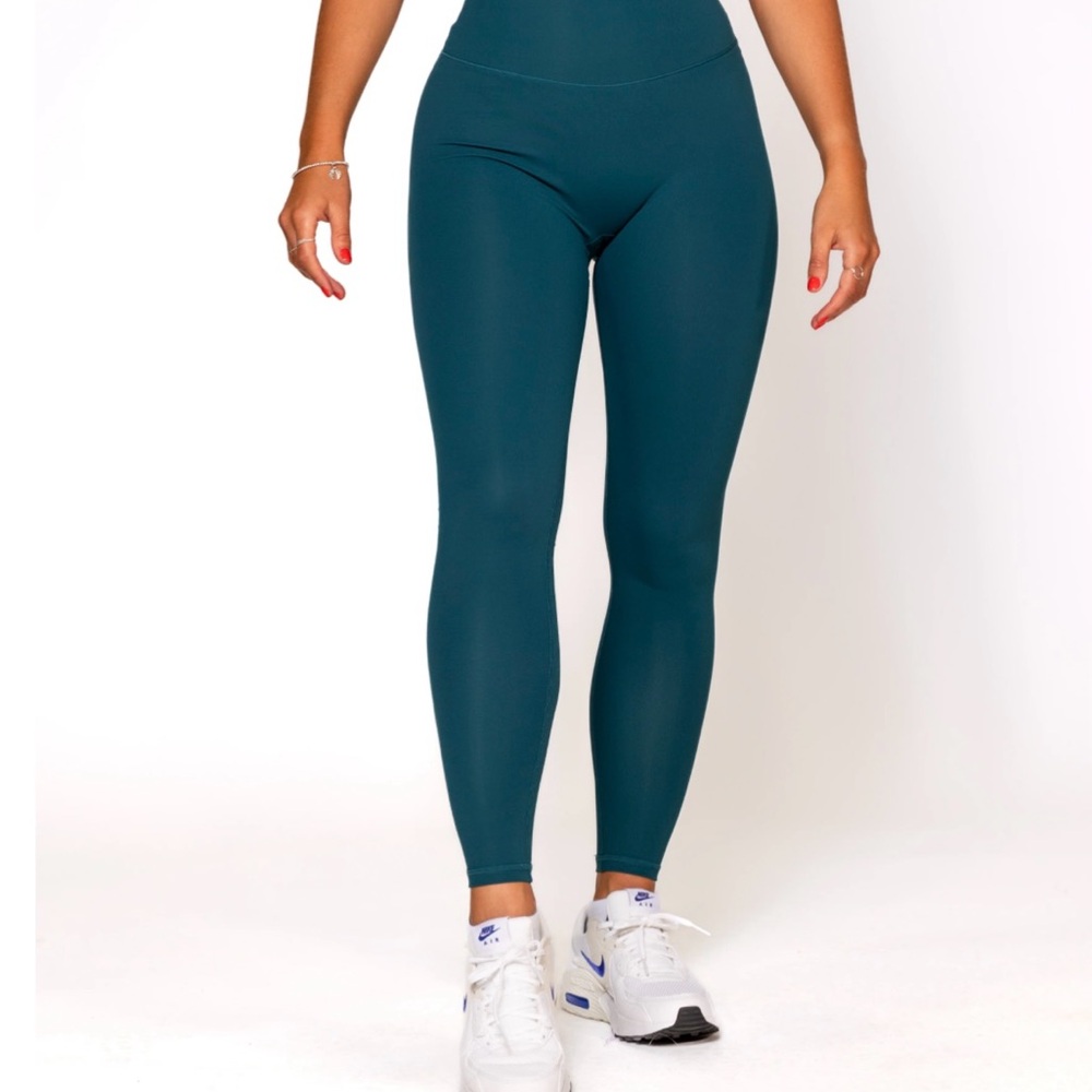 P’tula Cassey legging: 26”